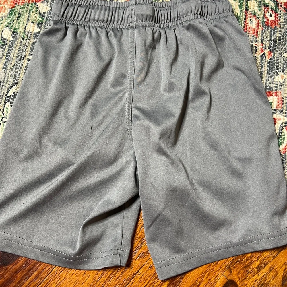 Athletic Work boy active shorts - Picture 2 of 4
